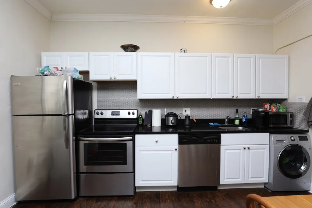 3345 N Marshfield Ave, ,  60657, USA 60657-unit#108-Chicago-IL