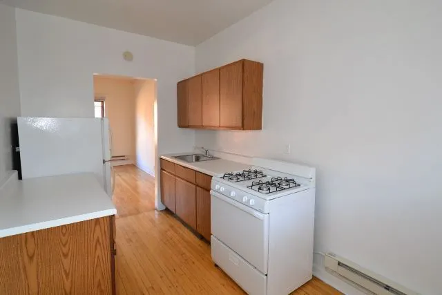 825 W Waveland Ave, ,  60613, USA 60613-unit#2N-Chicago-IL