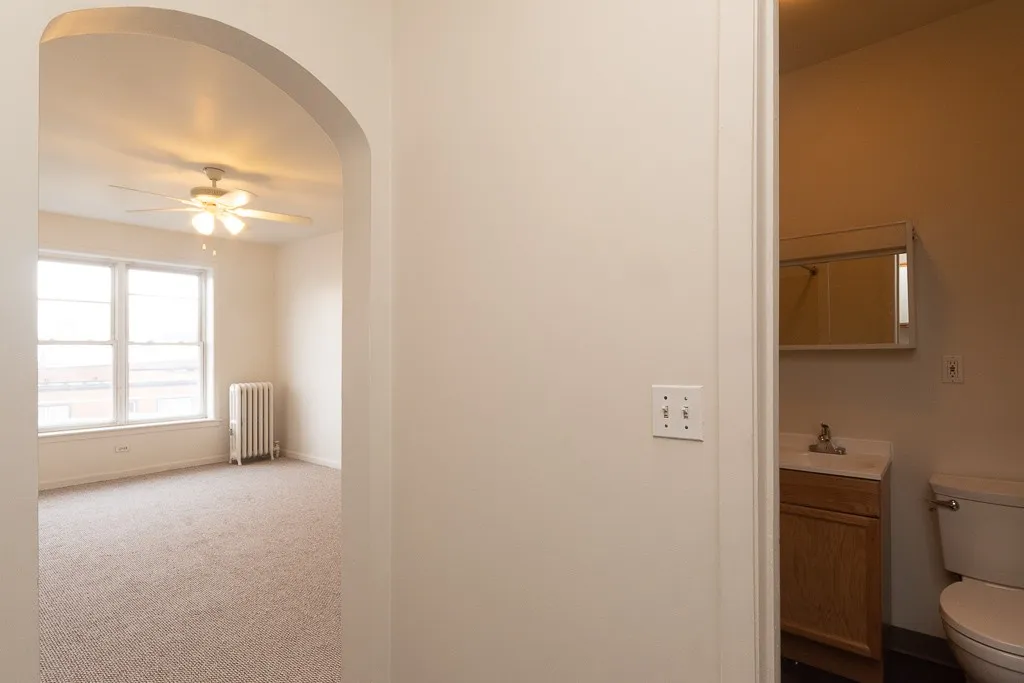 3957 W Irving Park Rd, ,  60641, USA 60618-unit#318-Chicago-IL
