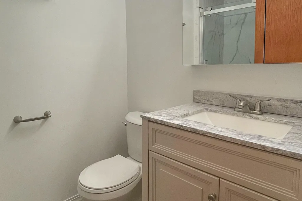 1844 W Henderson St, ,  60657, USA 60657-unit#SFH-Chicago-IL