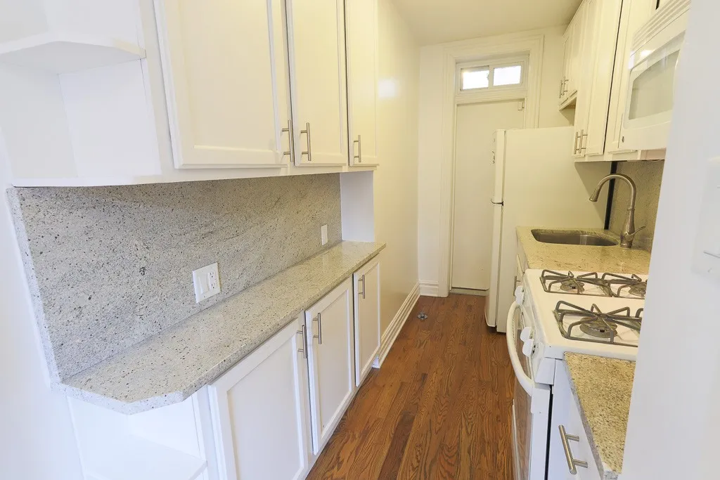 548 W Surf St, ,  60657, USA 60657-unit#3N-Chicago-IL