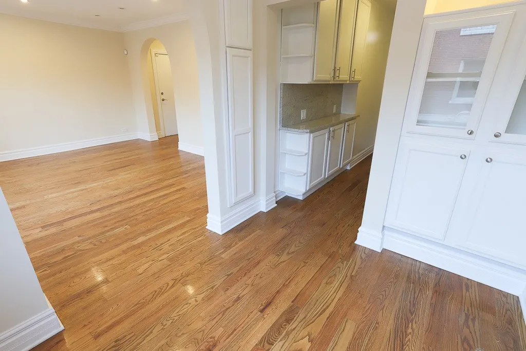 548 W Surf St, ,  60657, USA 60657-unit#3N-Chicago-IL