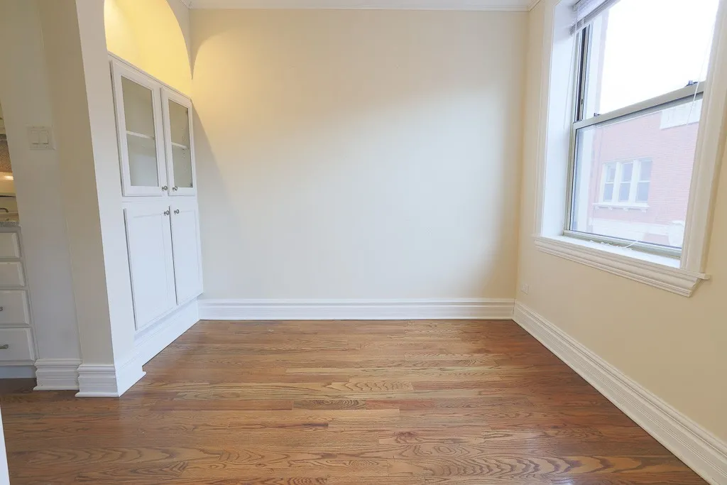 548 W Surf St, ,  60657, USA 60657-unit#3N-Chicago-IL