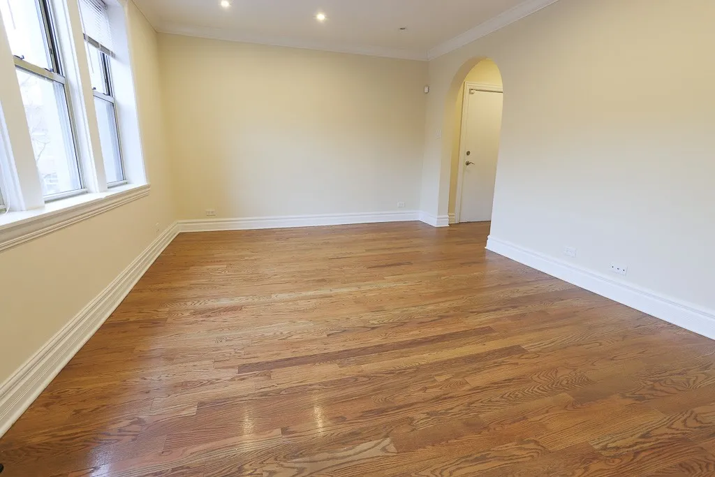 548 W Surf St, ,  60657, USA 60657-unit#3N-Chicago-IL