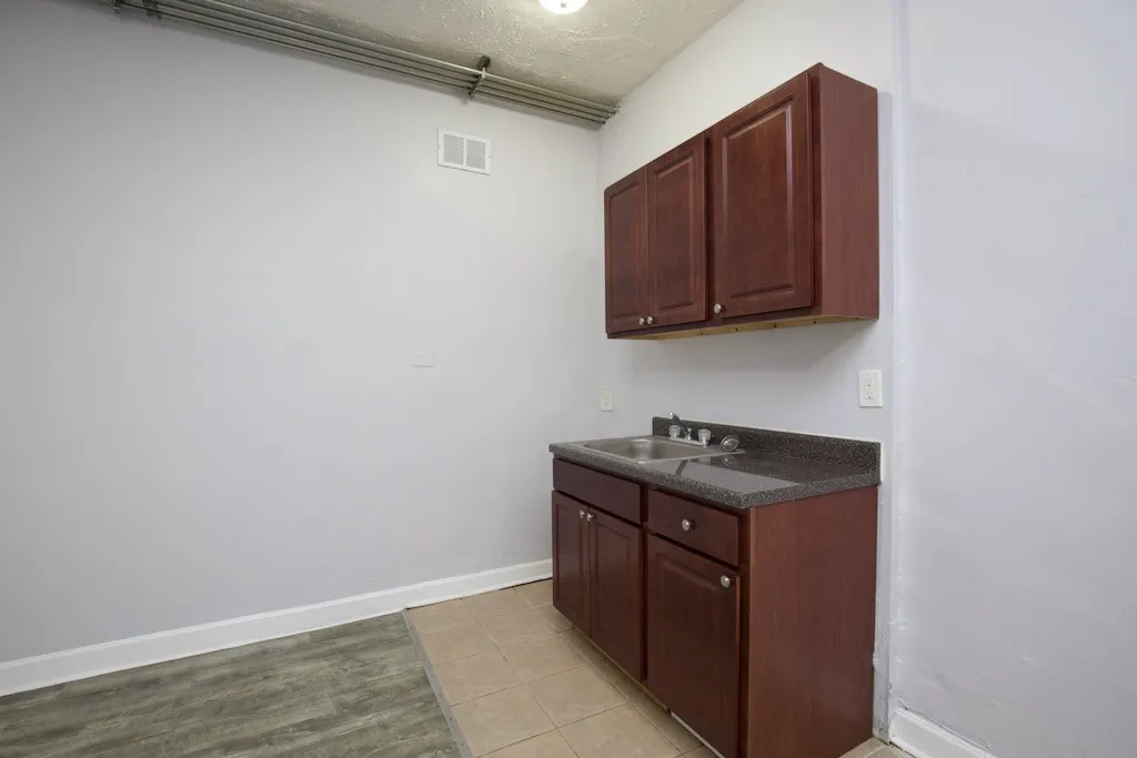 4735 N Beacon St, ,  60640, USA 60640-unit#104-Chicago-IL
