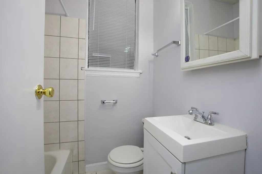 4735 N Beacon St, ,  60640, USA 60640-unit#104-Chicago-IL