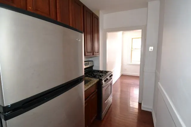 542 W Surf St, ,  60657, USA 60657-unit#2S-Chicago-IL