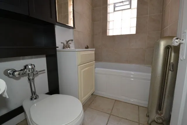 542 W Surf St, ,  60657, USA 60657-unit#2S-Chicago-IL