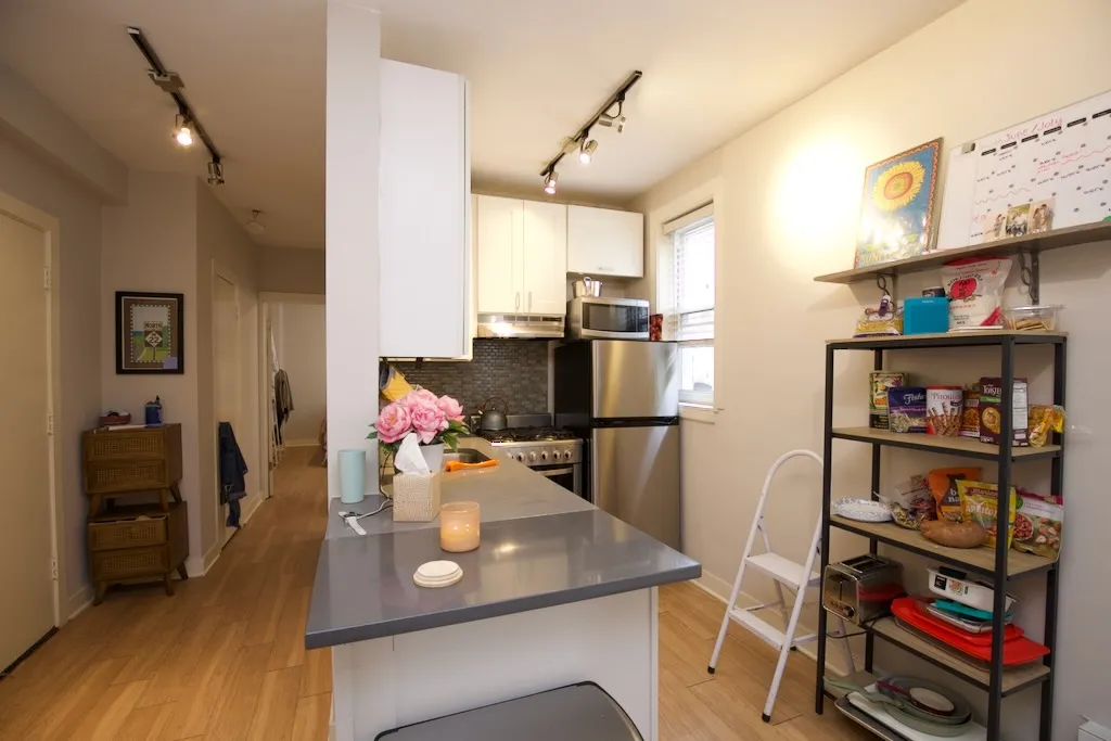 511 W Belmont Ave, , 60657, USA 60657-unit#35-Chicago-IL