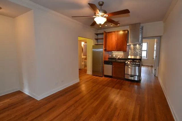 746 W Addison St, ,  60613, USA 60613-unit#2E-Chicago-IL