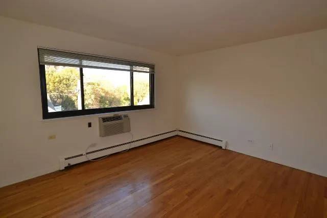 540 W Roscoe St, , 60657, USA 60657-unit#582-Chicago-IL