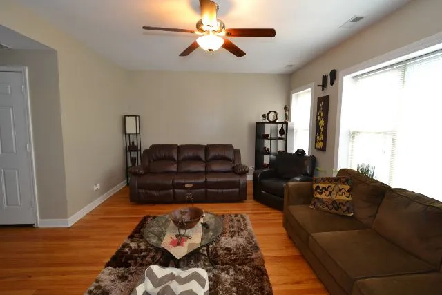 5206 N Sawyer Ave, , 60625, USA 60625-unit#2-Chicago-IL