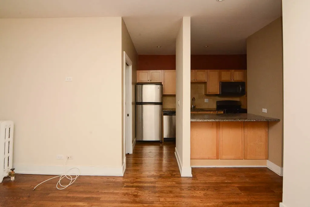 742 W Addison St, ,  60613, USA 60613-unit#3N-Chicago-IL