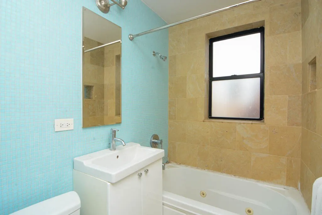 742 W Addison St, ,  60613, USA 60613-unit#3N-Chicago-IL
