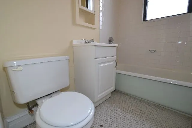 3121 N Hamlin Ave, , 60618, USA 60618-unit#3G-Chicago-IL
