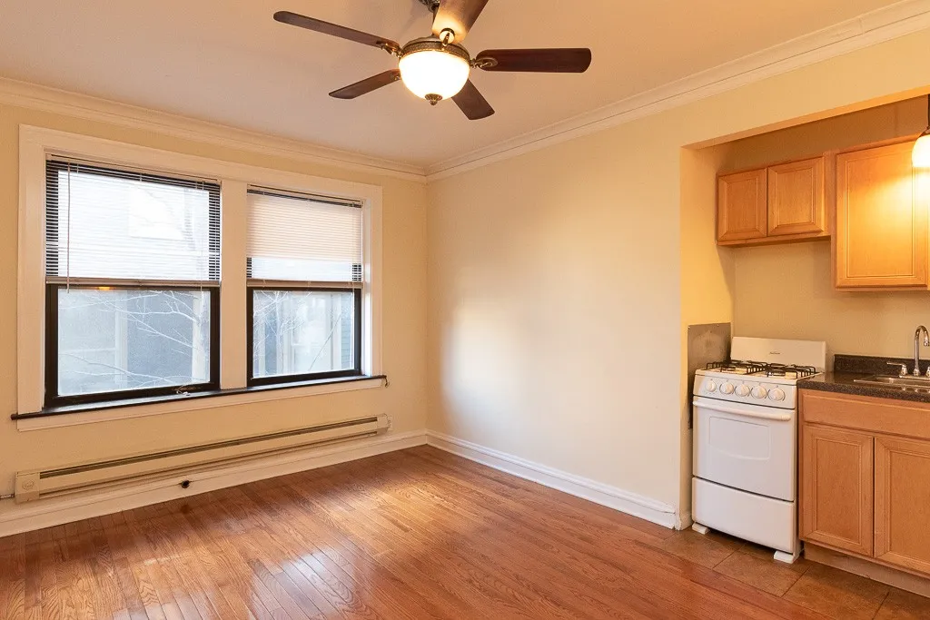 4546 N Damen Ave, , 60625, USA 60625-unit#207-Chicago-IL