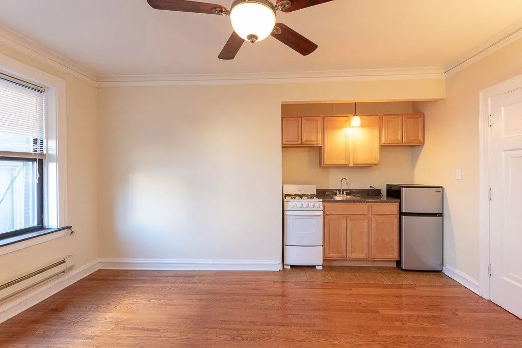 4546 N Damen Ave, , 60625, USA 60625-unit#207-Chicago-IL