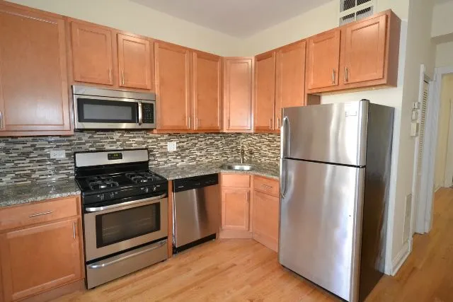 3443 N Halsted St, ,  60657, USA 60657-unit#2D-Chicago-IL