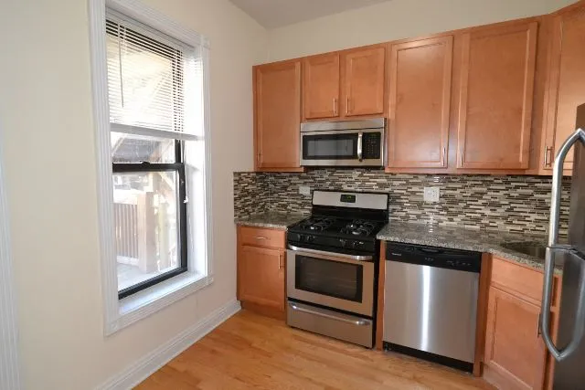 3443 N Halsted St, ,  60657, USA 60657-unit#2D-Chicago-IL