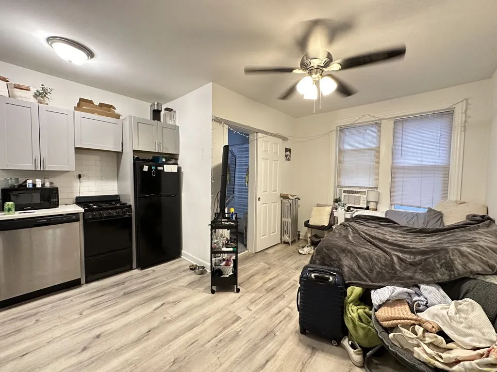 5710 N Winthrop Ave, ,  60660, USA 60660-unit#107-Chicago-IL