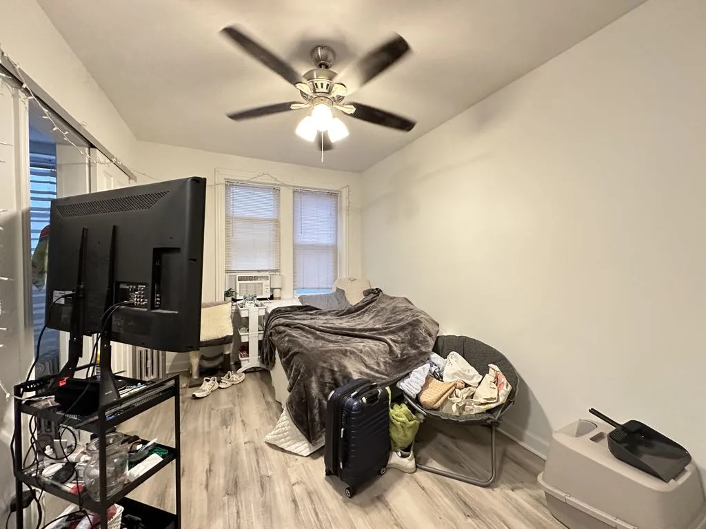 5710 N Winthrop Ave, ,  60660, USA 60660-unit#107-Chicago-IL