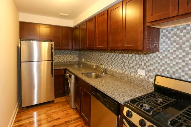 555 W Arlington Pl, , 60614, USA 60614-unit#305-Chicago-IL