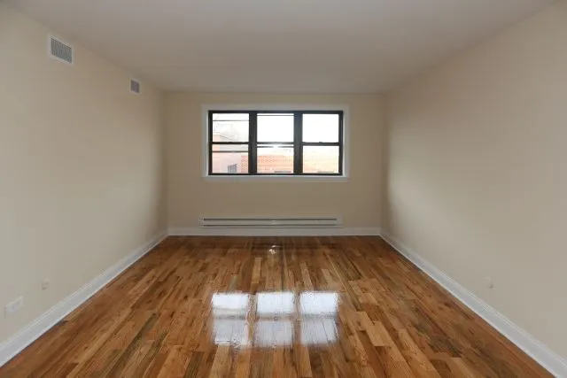 555 W Arlington Pl, , 60614, USA 60614-unit#305-Chicago-IL