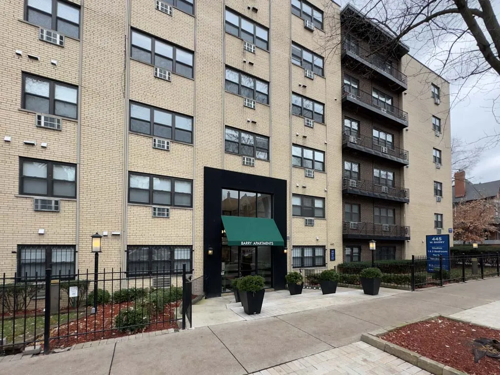 445 W Barry Ave, , 60657, USA 60657-unit#430-Chicago-IL