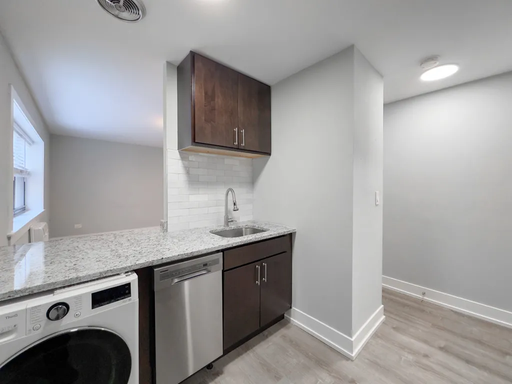 445 W Barry Ave, ,  60657, USA 60657-unit#430-Chicago-IL