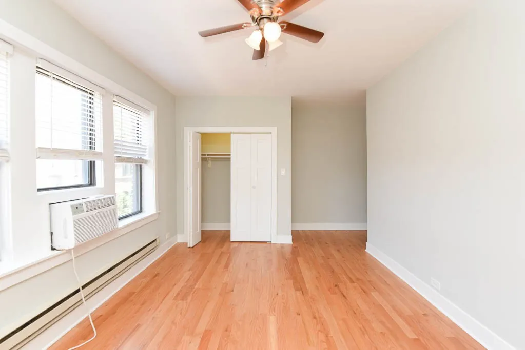 3720 N Pine Grove Ave, ,  60613, USA 60613-unit#3E-Chicago-IL