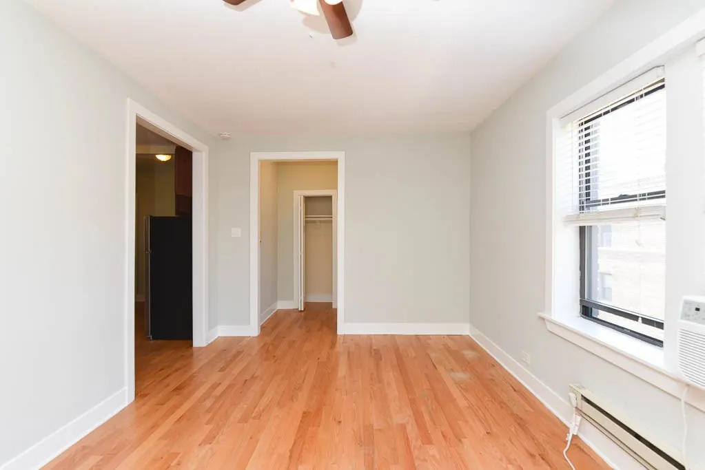 3720 N Pine Grove Ave, ,  60613, USA 60613-unit#3E-Chicago-IL