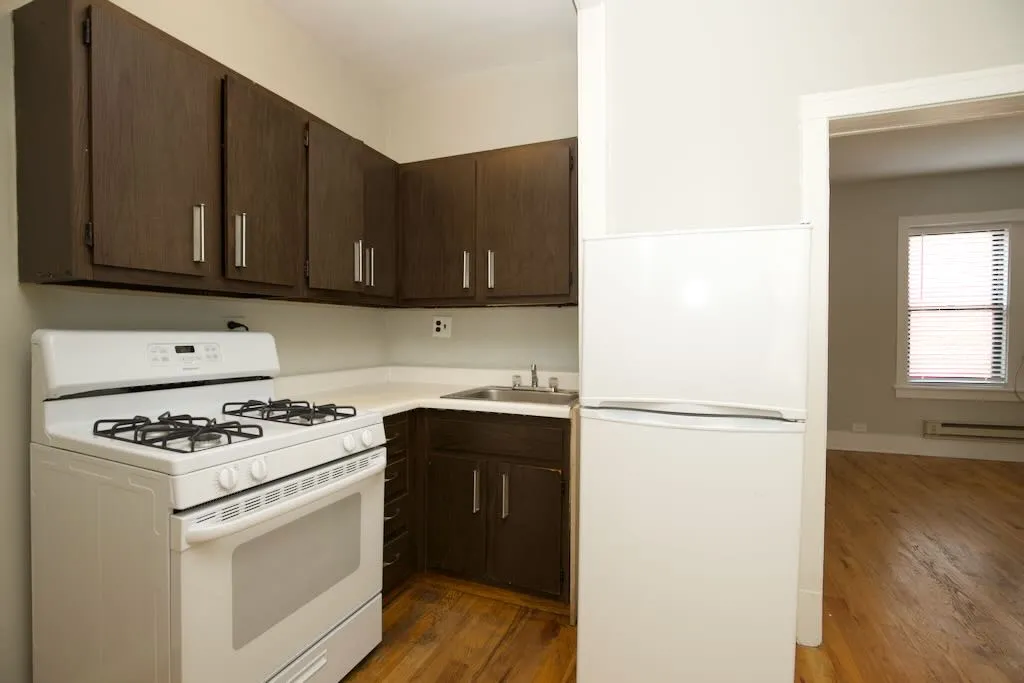 3722 N Pine Grove Ave, ,  60613, USA 60613-unit#3E-Chicago-IL