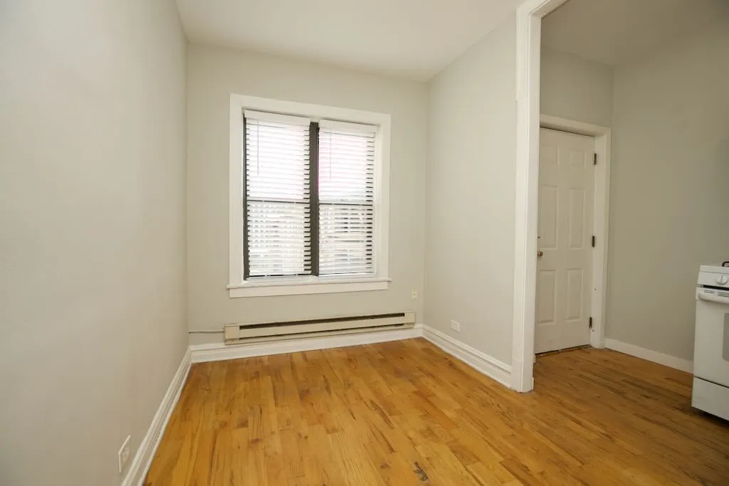 3722 N Pine Grove Ave, ,  60613, USA 60613-unit#3E-Chicago-IL