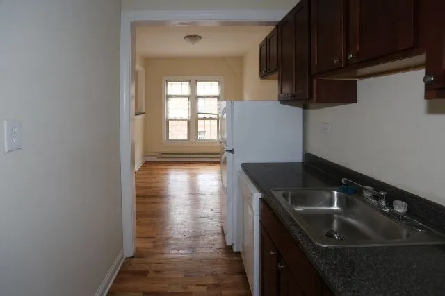 620 W Barry Ave, ,  60657, USA 60657-unit#2N-Chicago-IL