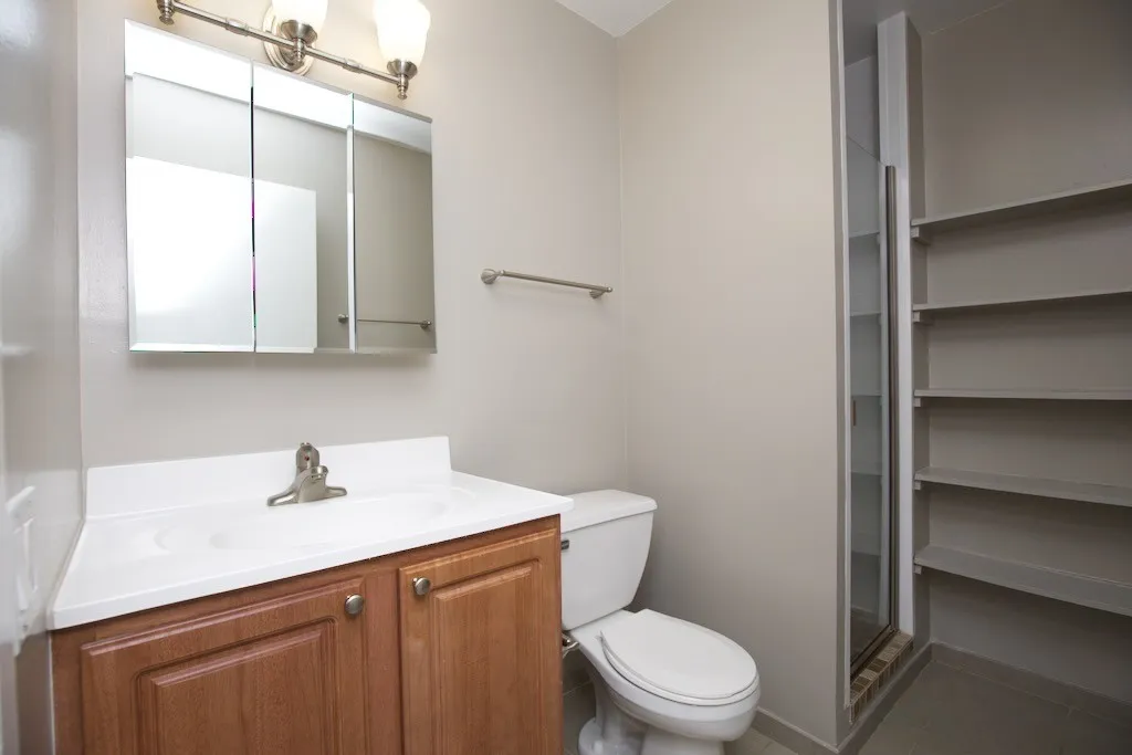 4334 N Hazel St, ,  60613, USA 60613-unit#602-Chicago-IL