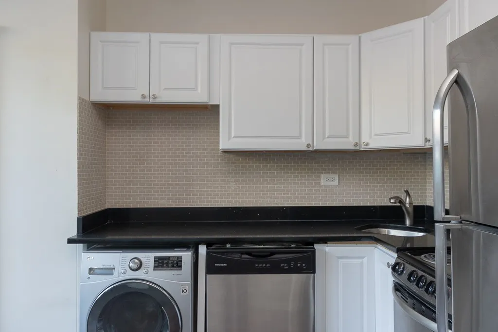 3345 N Marshfield Ave, , 60657, USA 60657-unit#103-Chicago-IL