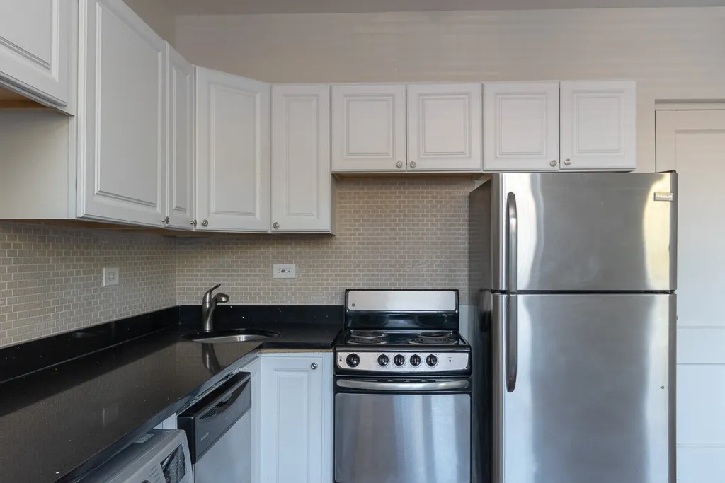 3345 N Marshfield Ave, , 60657, USA 60657-unit#103-Chicago-IL