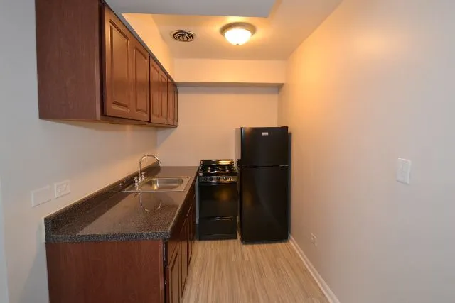 1040 W Hollywood Ave, , 60660, USA 60660-unit#306-Chicago-IL