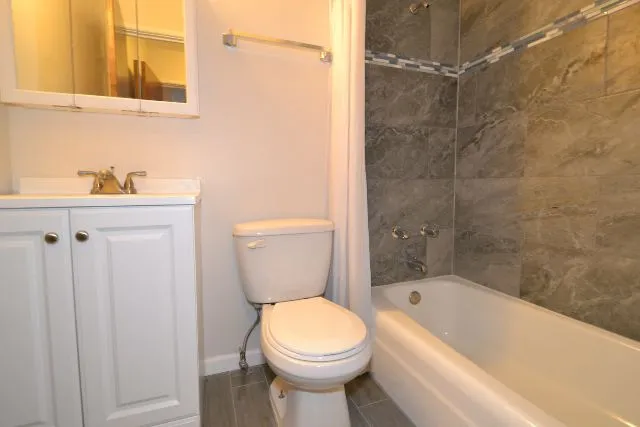 1040 W Hollywood Ave, , 60660, USA 60660-unit#306-Chicago-IL