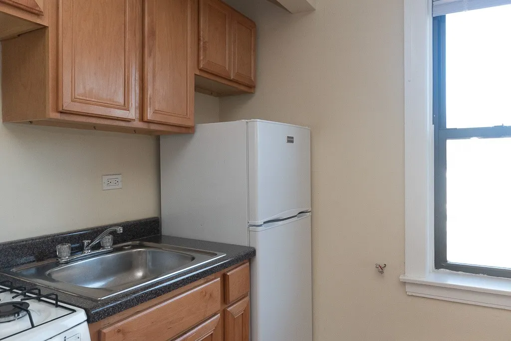 4546 N Damen Ave, , 60625, USA 60625-unit#413-Chicago-IL