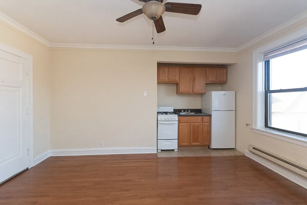 4546 N Damen Ave, ,  60625, USA 60625-unit#413-Chicago-IL