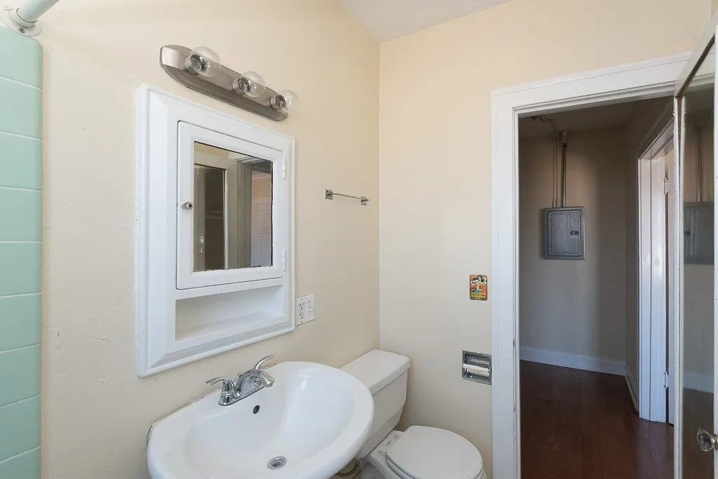 4546 N Damen Ave, ,  60625, USA 60625-unit#413-Chicago-IL