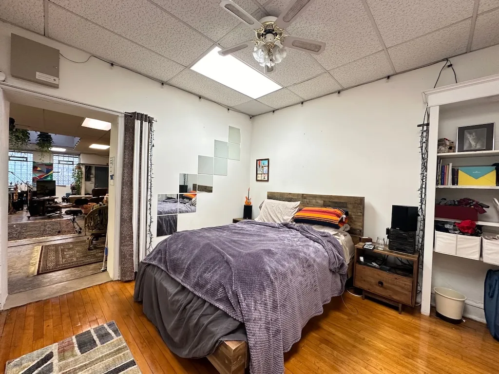 3605 N Damen Ave, ,  60618, USA 60618-unit#1R-Chicago-IL