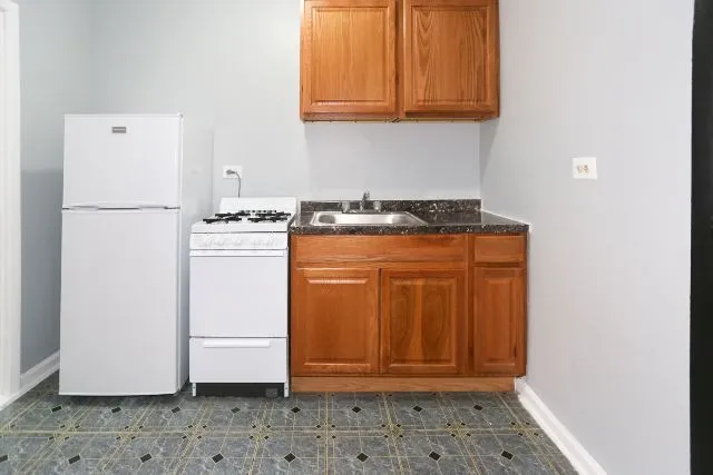 5710 N Winthrop Ave, ,  60660, USA 60660-unit#113-Chicago-IL