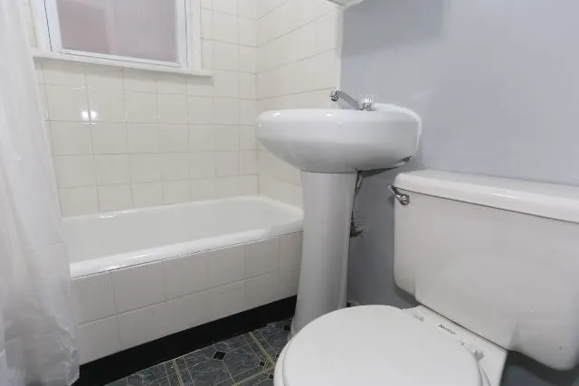 5710 N Winthrop Ave, ,  60660, USA 60660-unit#113-Chicago-IL