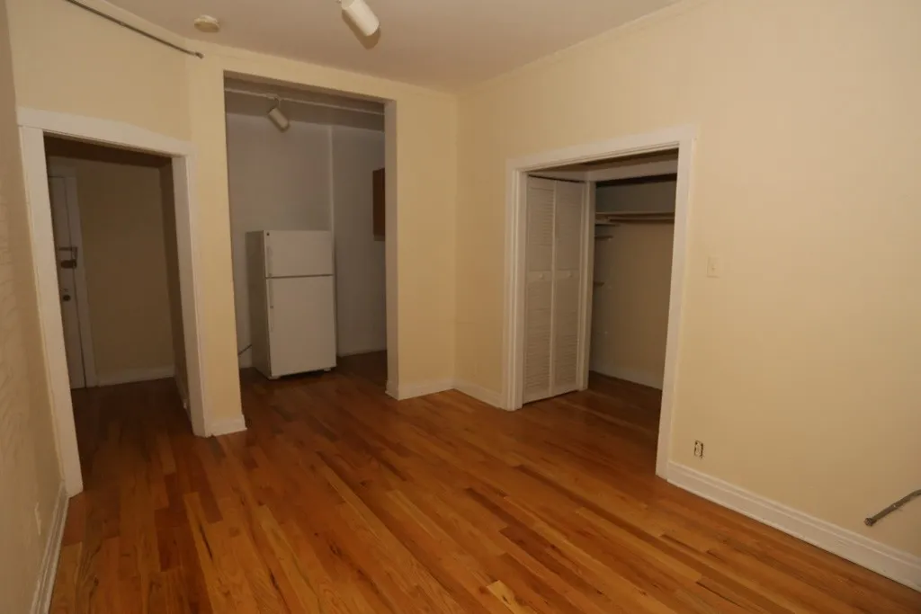 511 W Melrose St, ,  60657, USA 60657-unit#104-Chicago-IL