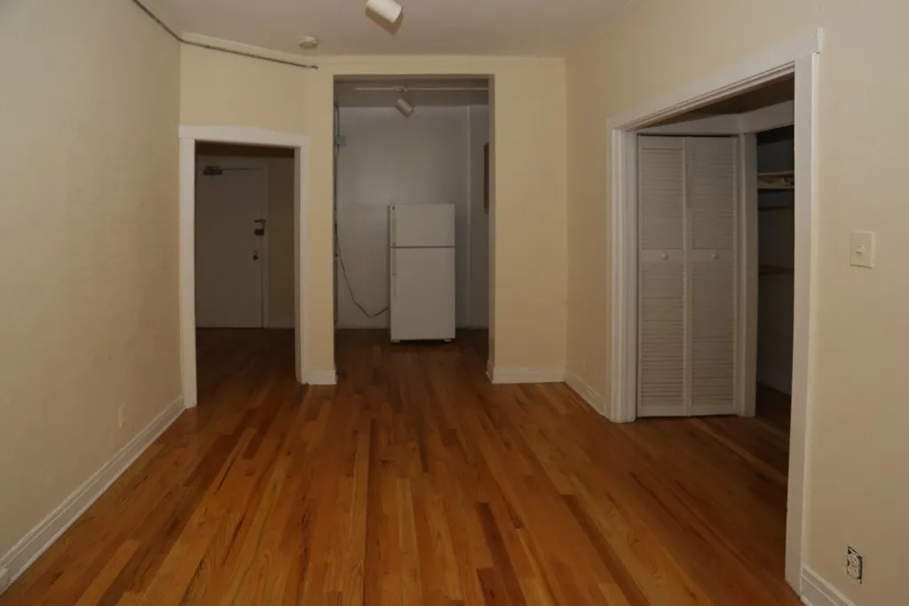 511 W Melrose St, ,  60657, USA 60657-unit#104-Chicago-IL