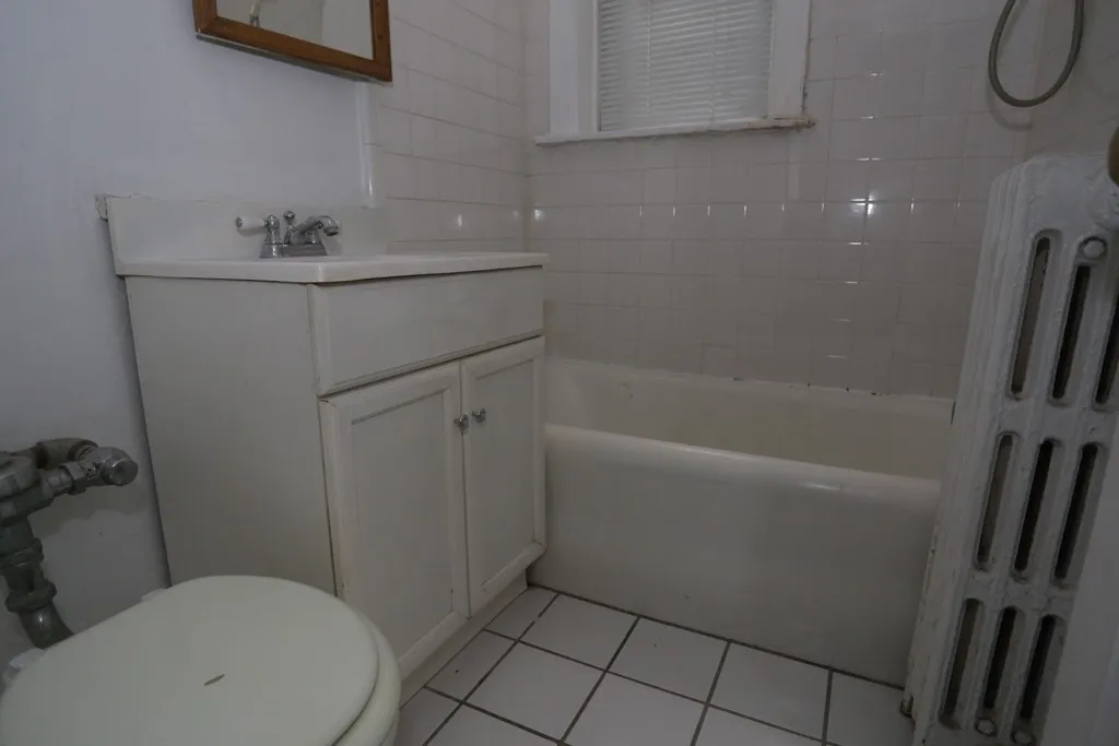 511 W Melrose St, ,  60657, USA 60657-unit#104-Chicago-IL