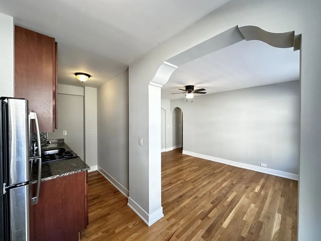 425 W Roscoe St, ,  60657, USA 60657-unit#509-Chicago-IL