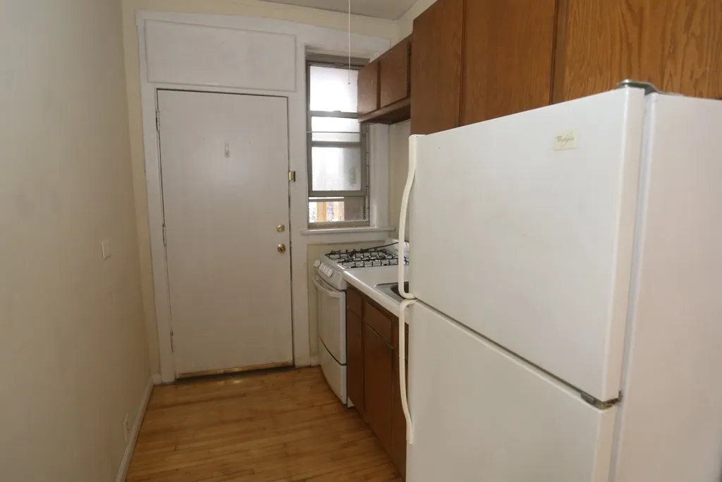 626 W Barry Ave, ,  60657, USA 60657-unit#3N-Chicago-IL
